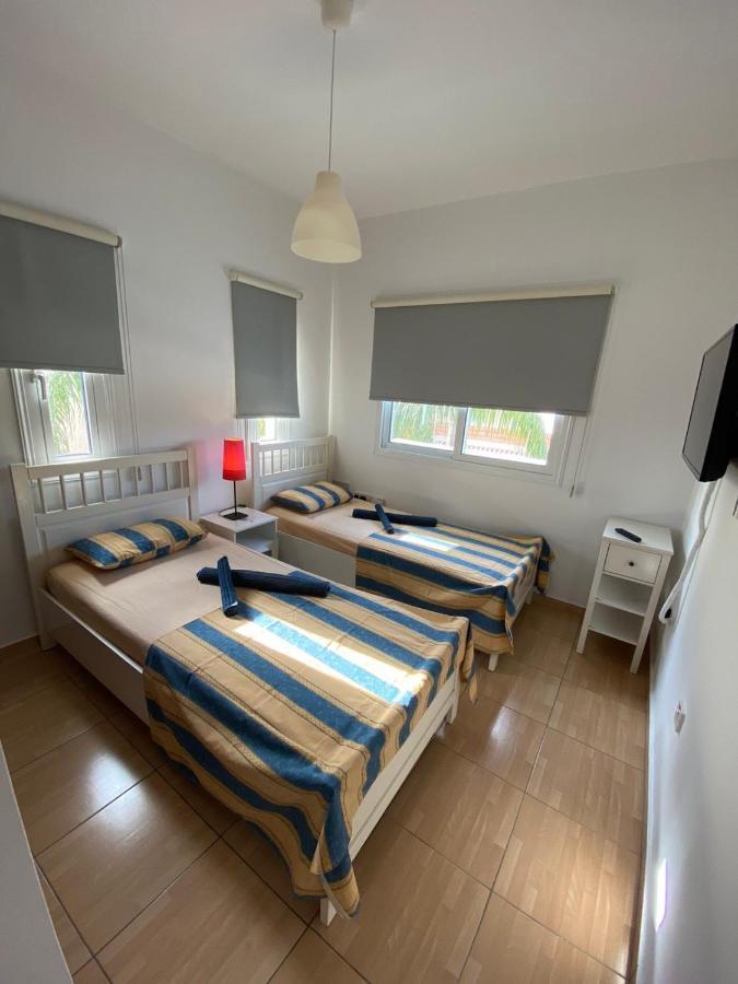 Villa Diana - 200 Meters From Kapparis, Fireman'S Beach พาราลิมนี ภายนอก รูปภาพ